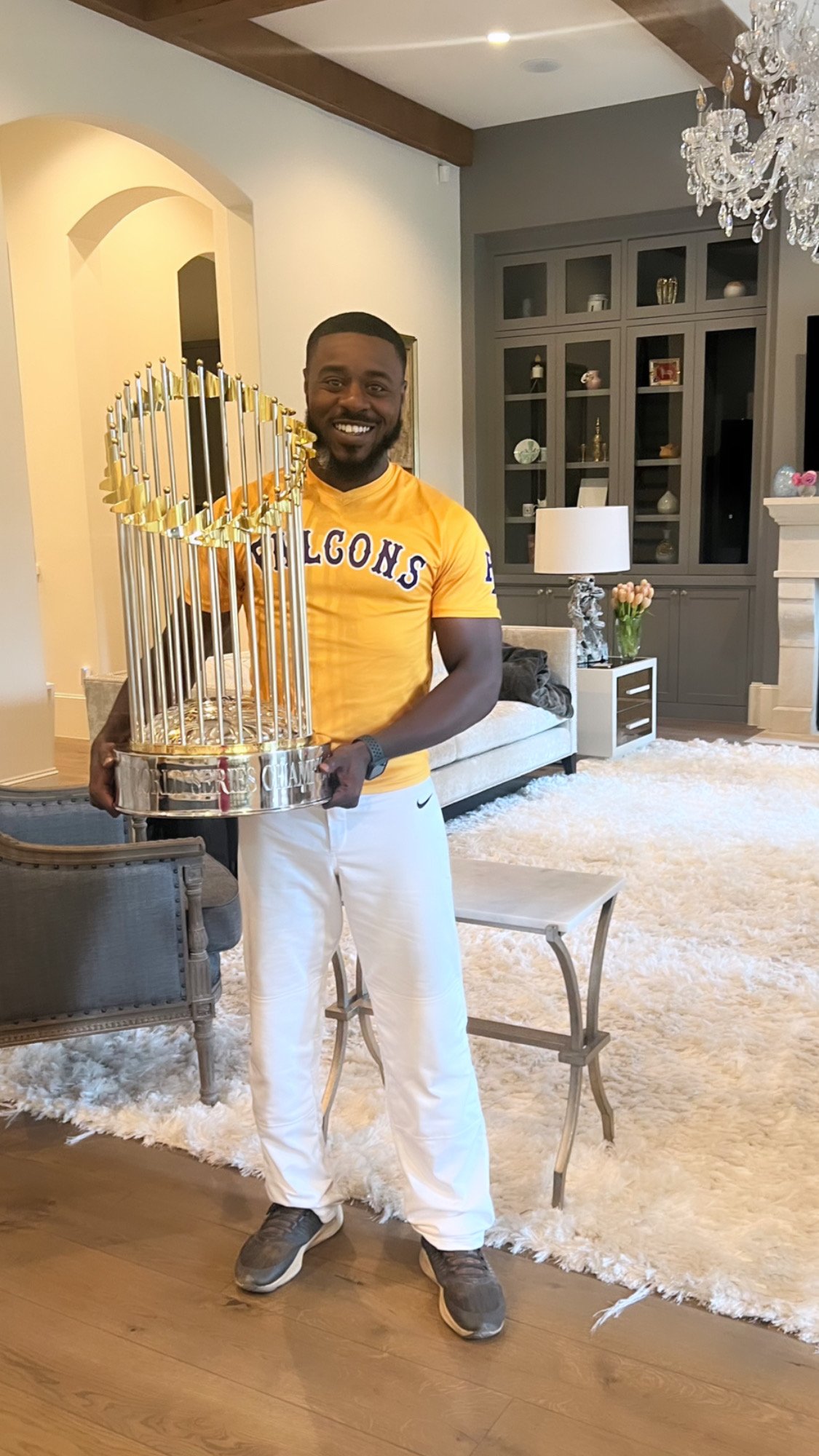 3A22C679-7E4E-4FEF-9CCE-634F5A941EE8