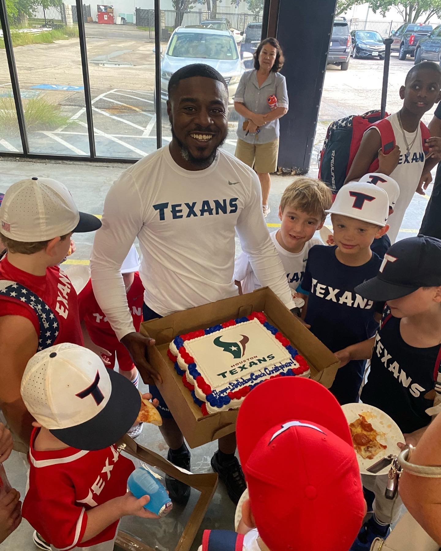 F81C2B8E-6F24-4D5A-87C3-6C4135A180AB